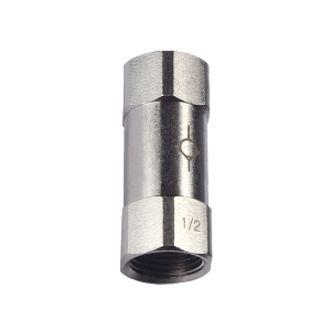 Backscan valve connector with metal back