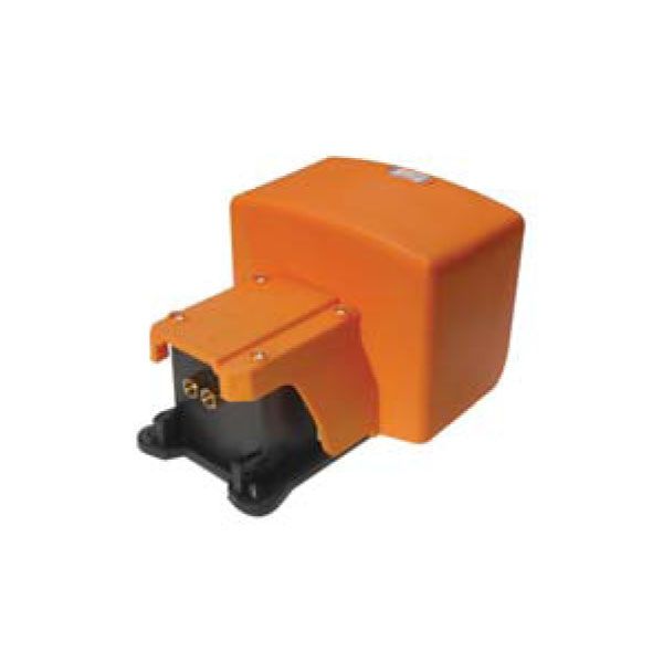 Univer - Pneumatic foot valve with spring return G1 / 8 with protective cover